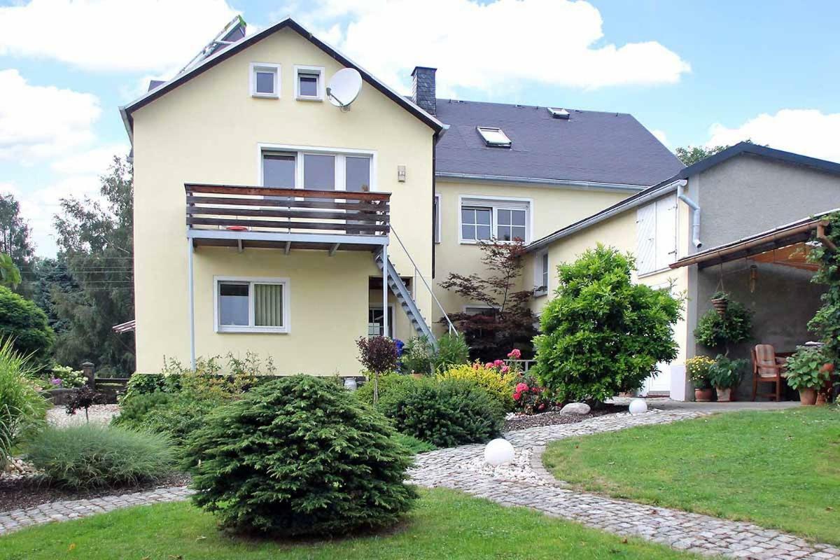 Ferienwohnung Landidyll Saalburg Bagian luar foto
